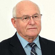 Хацкевич Генрих Аббович, челюстно-лицевой хирург, стоматолог (терапевт), взрослый
