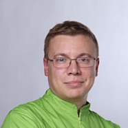 Симонин Дмитрий Геннадьевич, стоматолог-эндодонт (эндодонтист), взрослый